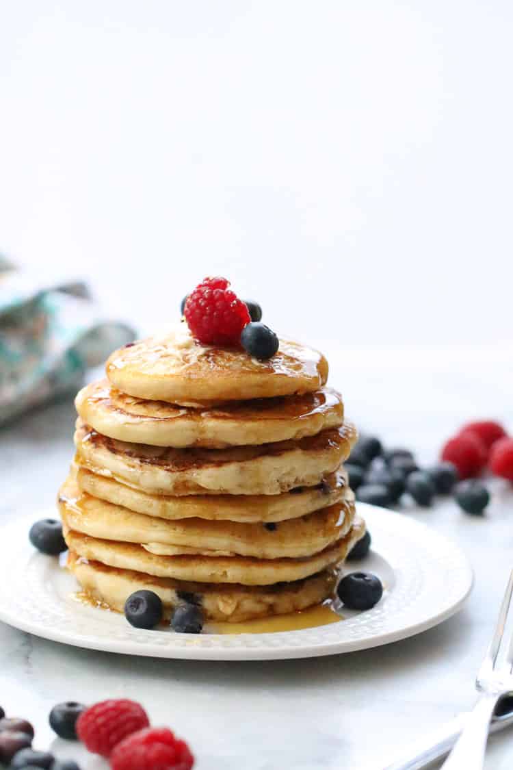 Best Vegan Buttermilk Pancake Recipe - Vegan Blueberry